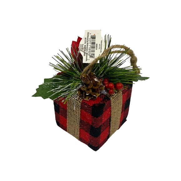 Red Black Buffalo Check Christmas Gift Present Ornament, Snowman Hats - Picture 2 of 10